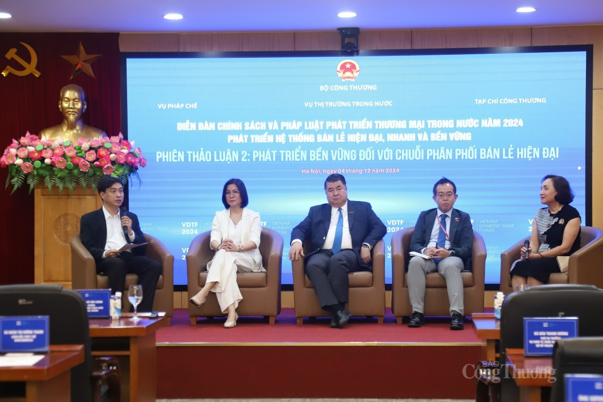 Chuyên gia, doanh nghiệp ‘hiến kế’ giải pháp phát triển bền vững chuỗi phân phối bán lẻ hiện đại Chuyên gia, doanh nghiệp ‘hiến kế’ giải pháp phát triển bền vững chuỗi phân phối bán lẻ hiện đại