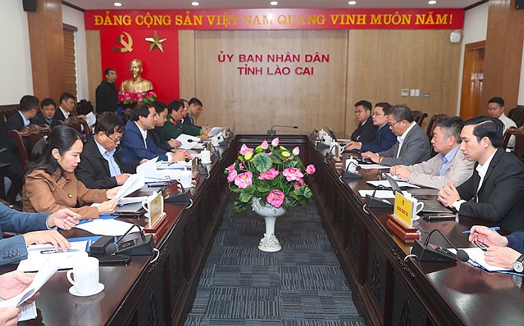 Gấp rút chuẩn bị triển khai dự án đường dây 500kV Lào Cai - Vĩnh Yên Gấp rút chuẩn bị triển khai dự án đường dây 500kV Lào Cai - Vĩnh Yên