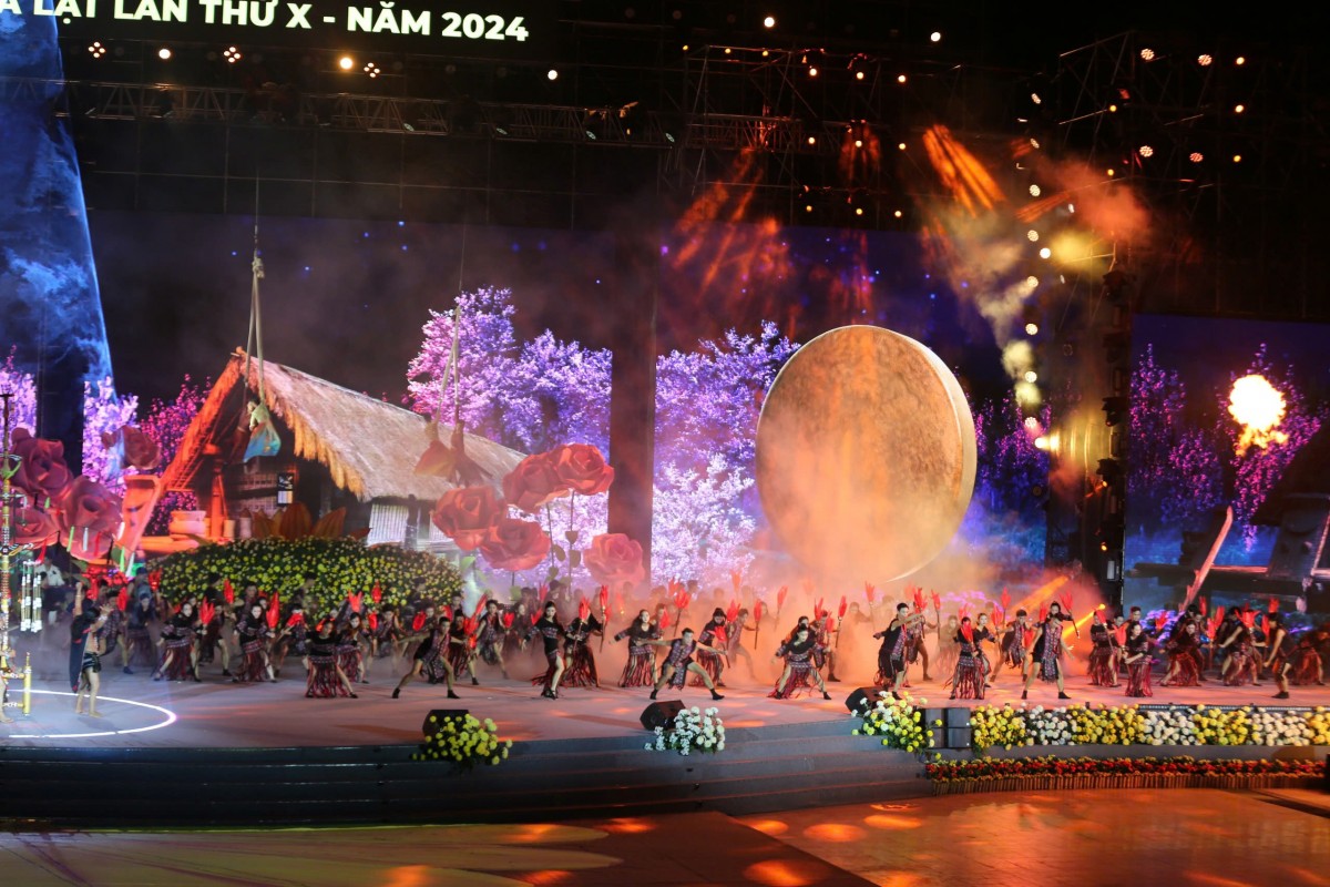 Tưng bừng lễ khai mạc Festival hoa Đà Lạt lần thứ X - năm 2024
