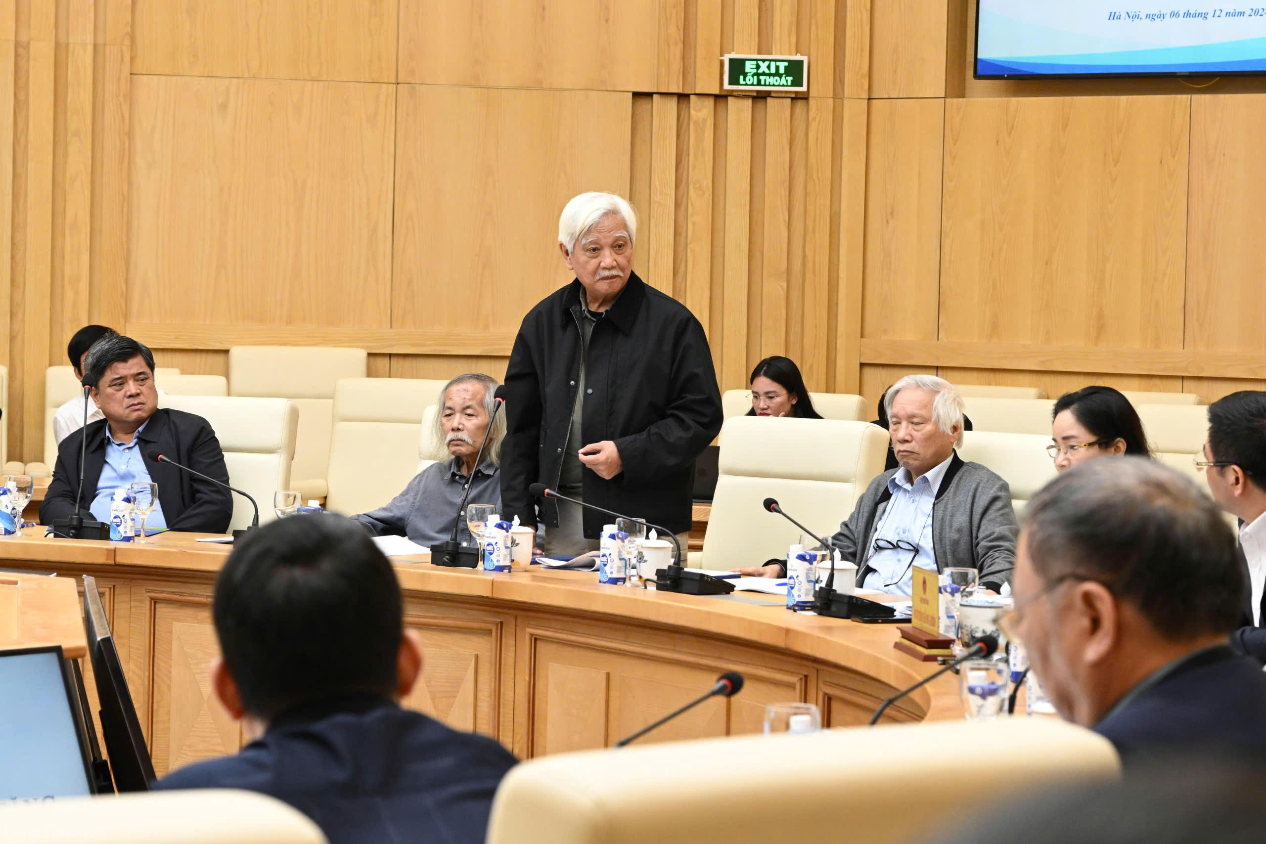 Họp Hội đồng cấp Nhà nước xét tặng danh hiệu "Nghệ nhân nhân dân", "Nghệ nhân ưu tú" trong lĩnh vực nghề thủ công mỹ nghệ Họp Hội đồng cấp Nhà nước xét tặng danh hiệu "Nghệ nhân nhân dân", "Nghệ nhân ưu tú" trong lĩnh vực nghề thủ công mỹ nghệ