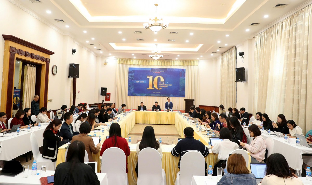Họp báo và bình chọn trực tiếp 10 sự kiện văn hóa, thể thao và du lịch tiêu biểu năm 2024 Họp báo và bình chọn trực tiếp 10 sự kiện văn hóa, thể thao và du lịch tiêu biểu năm 2024