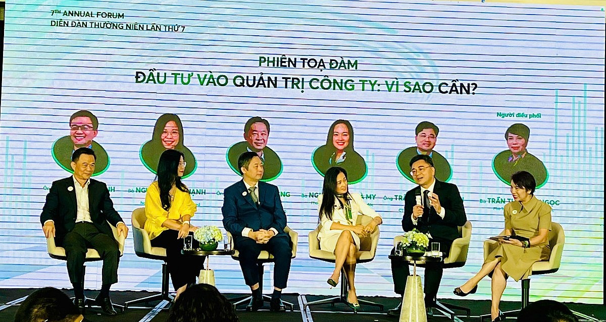 Ông Trần Ngọc Nguyên, Chủ tịch HĐQT PVCFC chia sẻ tại sự kiện Diễn đàn AF7 về hành trình PVCFC tiên phong trong Quản trị Công ty theo thông lệ Quốc tế, vượt trên sự tuân thủ để phát triển bền vững Ông Trần Ngọc Nguyên, Chủ tịch HĐQT PVCFC chia sẻ tại sự kiện Diễn đàn AF7 về hành trình PVCFC tiên phong trong Quản trị Công ty theo thông lệ Quốc tế, vượt trên sự tuân thủ để phát triển bền vững