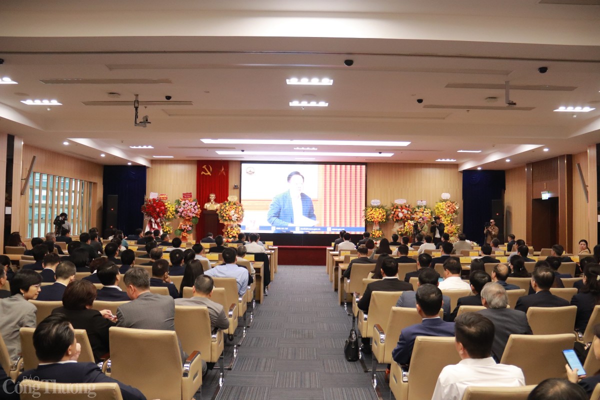 Toàn cảnh hội nghị. Ảnh: Thanh Tuấn Toàn cảnh hội nghị. Ảnh: Thanh Tuấn