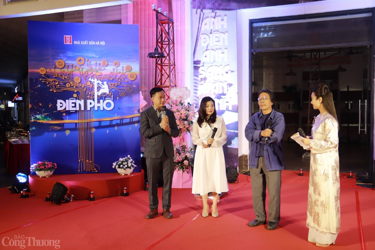 Khai mạc triển lãm nghệ thuật và ra mắt ấn phẩm “Điện phố”