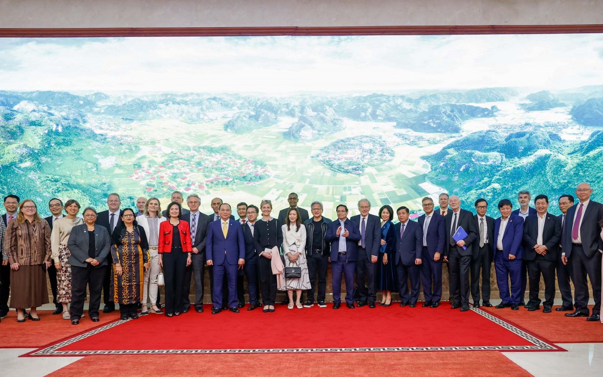 Thủ tướng đề nghị các nhà khoa học, chuyên gia quốc tế tiếp tục hỗ trợ, đồng hành với Việt Nam Thủ tướng đề nghị các nhà khoa học, chuyên gia quốc tế tiếp tục hỗ trợ, đồng hành với Việt Nam