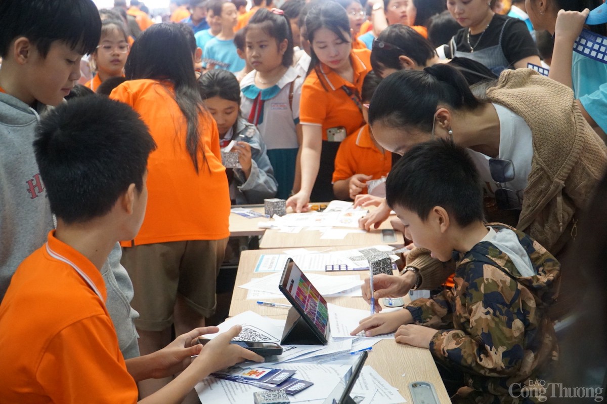 Đà Nẵng: Hơn 6.000 người tham gia OPEN STEM DAY ‘trải nghiệm thế giới thông minh’