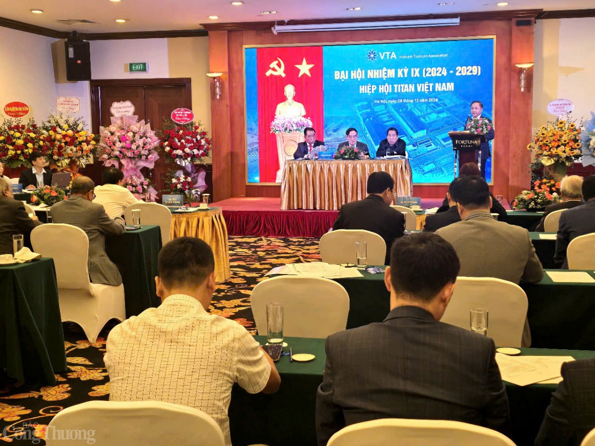 Đại hội Hiệp hội titan Việt Nam lần thứ IX tìm giải pháp thoát khó Đại hội Hiệp hội titan Việt Nam lần thứ IX tìm giải pháp thoát khó