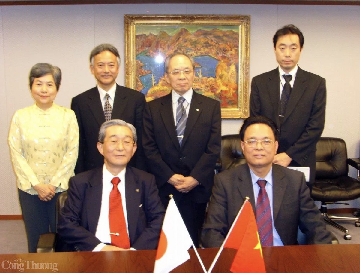 Điện hạt nhân: Xu thế tất yếu và chiến lược xây dựng nguồn nhân lực thuần Việt Điện hạt nhân: Xu thế tất yếu và chiến lược xây dựng nguồn nhân lực thuần Việt