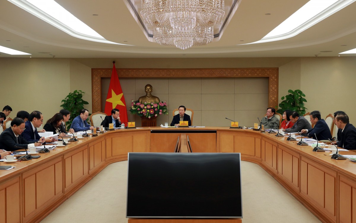 Phó Thủ tướng Trần Hồng Hà nhấn mạnh, việc sắp xếp, tinh gọn tổ chức bộ máy nhằm giảm bớt các đầu mối quản lý Nhà nước chuyên ngành, theo nguyên tắc "1 việc không giao cho 2 người" – Ảnh: VGP/Minh Khôi Phó Thủ tướng Trần Hồng Hà nhấn mạnh, việc sắp xếp, tinh gọn tổ chức bộ máy nhằm giảm bớt các đầu mối quản lý Nhà nước chuyên ngành, theo nguyên tắc "1 việc không giao cho 2 người" – Ảnh: VGP/Minh Khôi