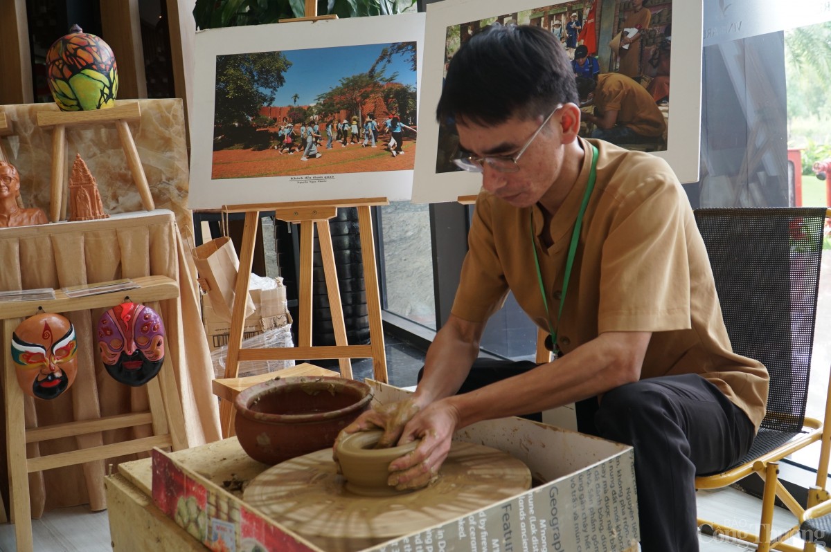 Quảng bá sản phẩm OCOP, nông sản đặc trưng tại Hội nghị quốc tế Du lịch nông thôn