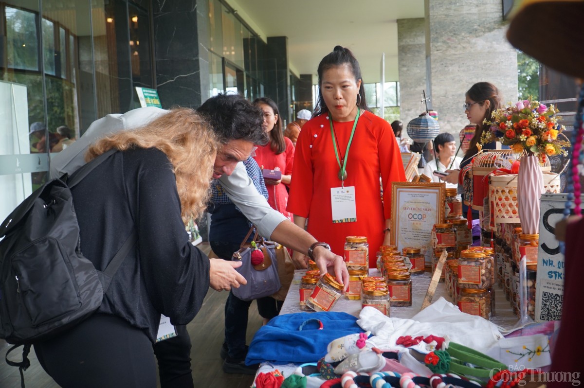 Quảng bá sản phẩm OCOP, nông sản đặc trưng tại Hội nghị quốc tế Du lịch nông thôn