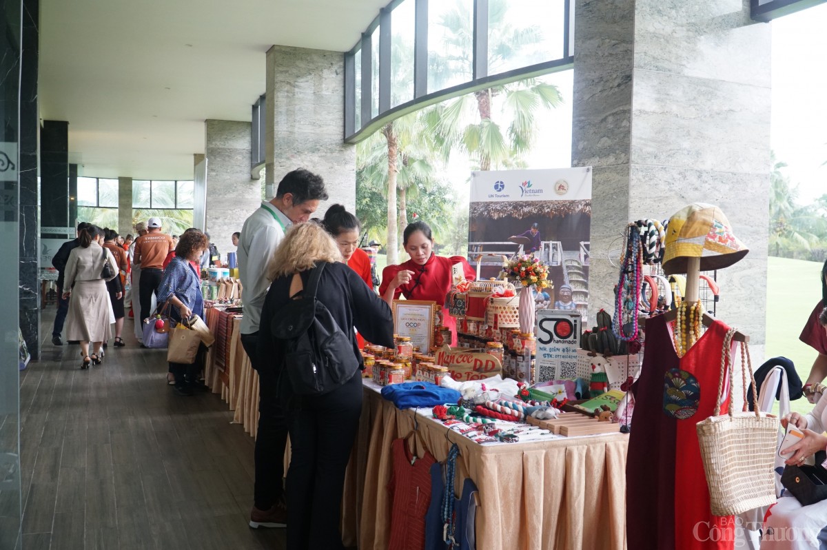 Quảng bá sản phẩm OCOP, nông sản đặc trưng tại Hội nghị quốc tế Du lịch nông thôn