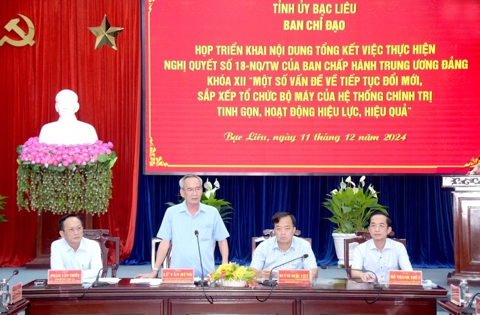 Bí thư Tỉnh ủy - Lữ Văn Hùng phát biểu chỉ đạo tại hội nghị. Bí thư Tỉnh ủy - Lữ Văn Hùng phát biểu chỉ đạo tại hội nghị.