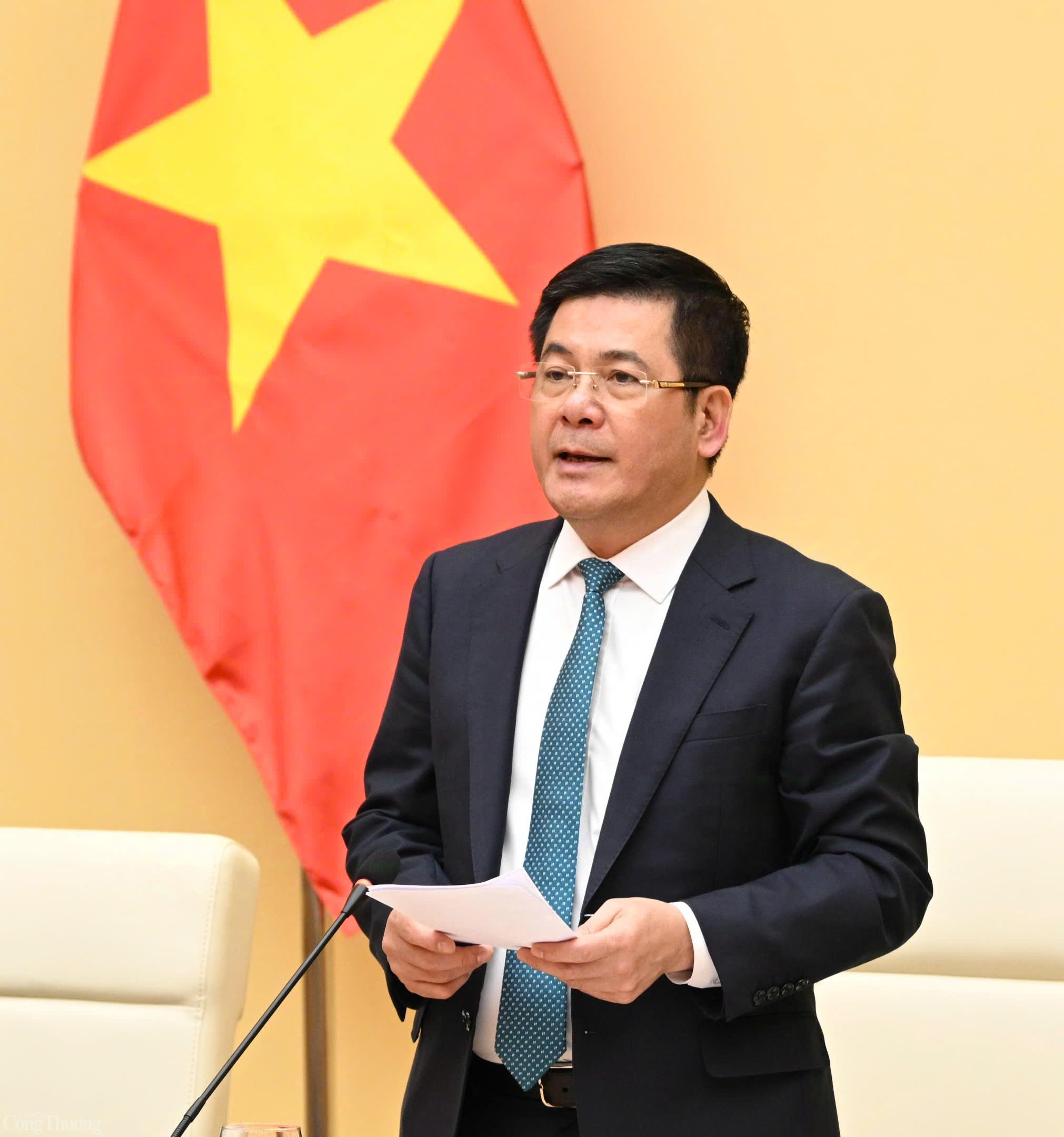 Bộ trưởng Bộ Công Thương phát biểu tại Hội nghị. Ảnh: Cấn Dũng Bộ trưởng Bộ Công Thương phát biểu tại Hội nghị. Ảnh: Cấn Dũng