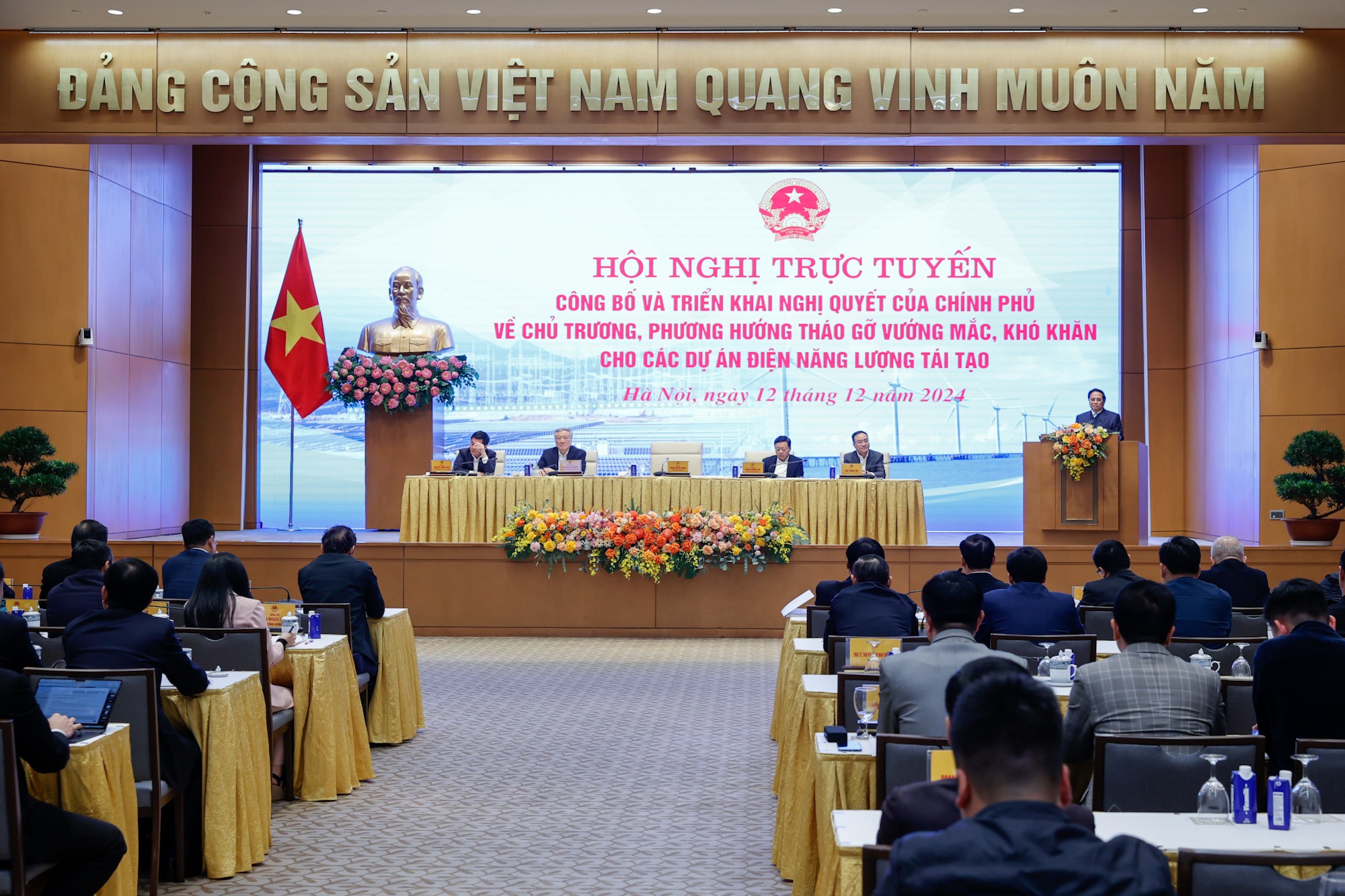 Thủ tướng: Giải quyết dứt điểm khó khăn các dự án năng lượng, tạo đà tăng trưởng kinh tế Thủ tướng: Giải quyết dứt điểm khó khăn các dự án năng lượng, tạo đà tăng trưởng kinh tế