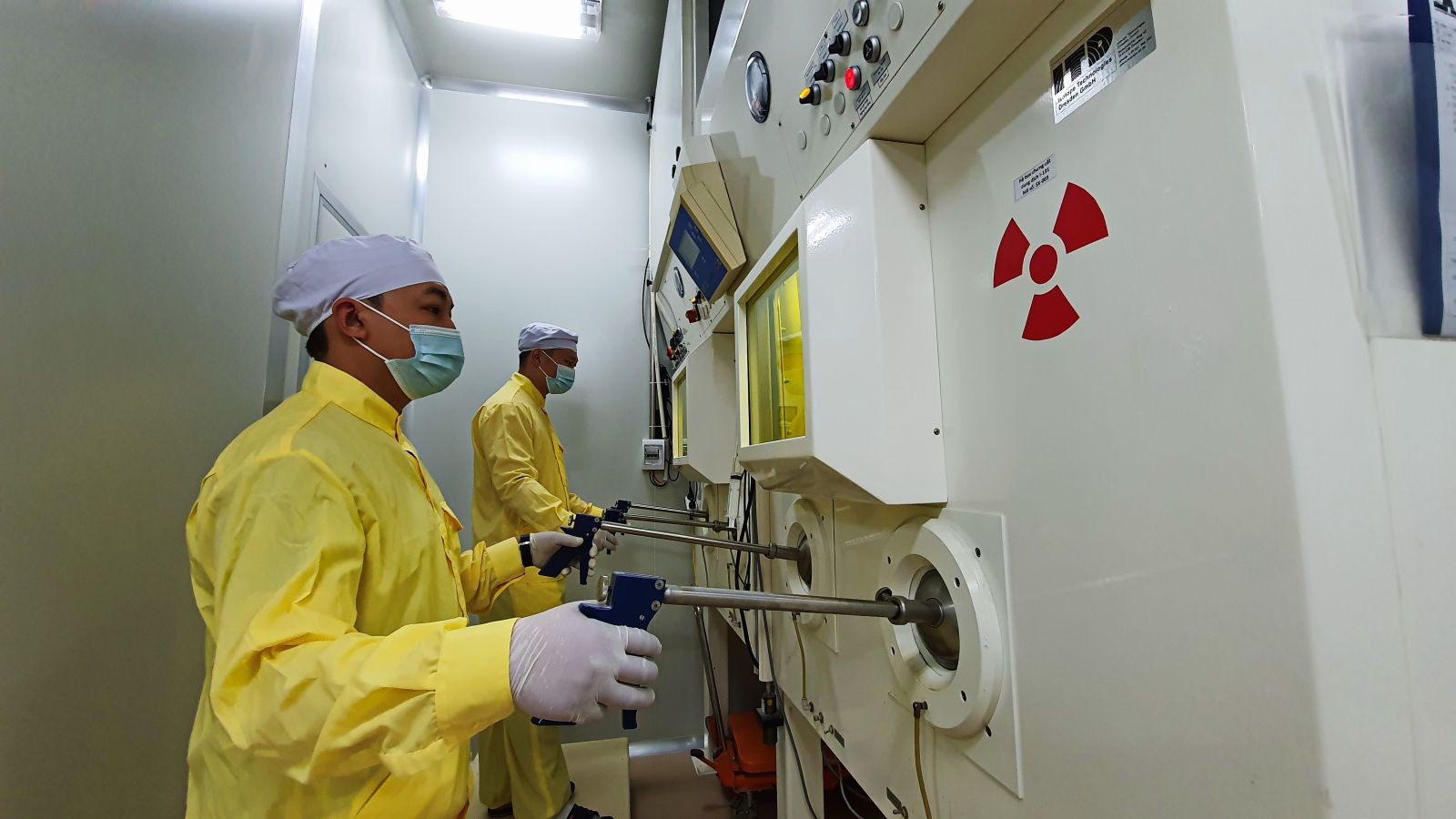 Điện hạt nhân: Xu thế tất yếu và chiến lược xây dựng nguồn nhân lực thuần Việt Điện hạt nhân: Xu thế tất yếu và chiến lược xây dựng nguồn nhân lực thuần Việt