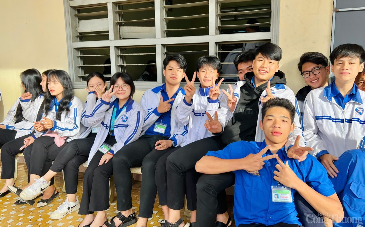 Nói không với điện thoại, học sinh Gia Lai làm gì trong giờ ra chơi? Nói không với điện thoại, học sinh Gia Lai làm gì trong giờ ra chơi?