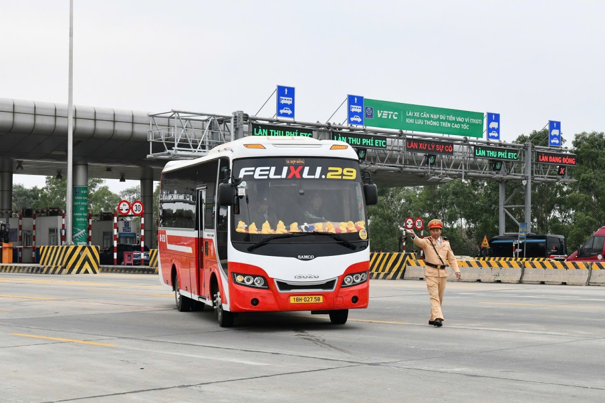 đã triển khai lực lượng trên các tuyến được giao phụ trách đã triển khai lực lượng trên các tuyến được giao phụ trách