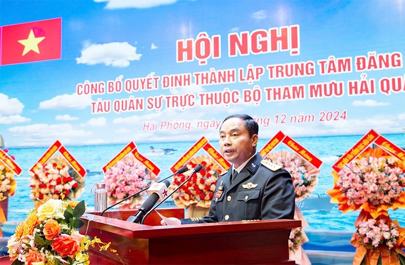 Đại tá Nguyễn Văn Bách, Phó tư lệnh, Tham mưu trưởng Quân chủng Hải quân phát biểu tại hội nghị. Ảnh: Quân đội Nhân dân Đại tá Nguyễn Văn Bách, Phó tư lệnh, Tham mưu trưởng Quân chủng Hải quân phát biểu tại hội nghị. Ảnh: Quân đội Nhân dân