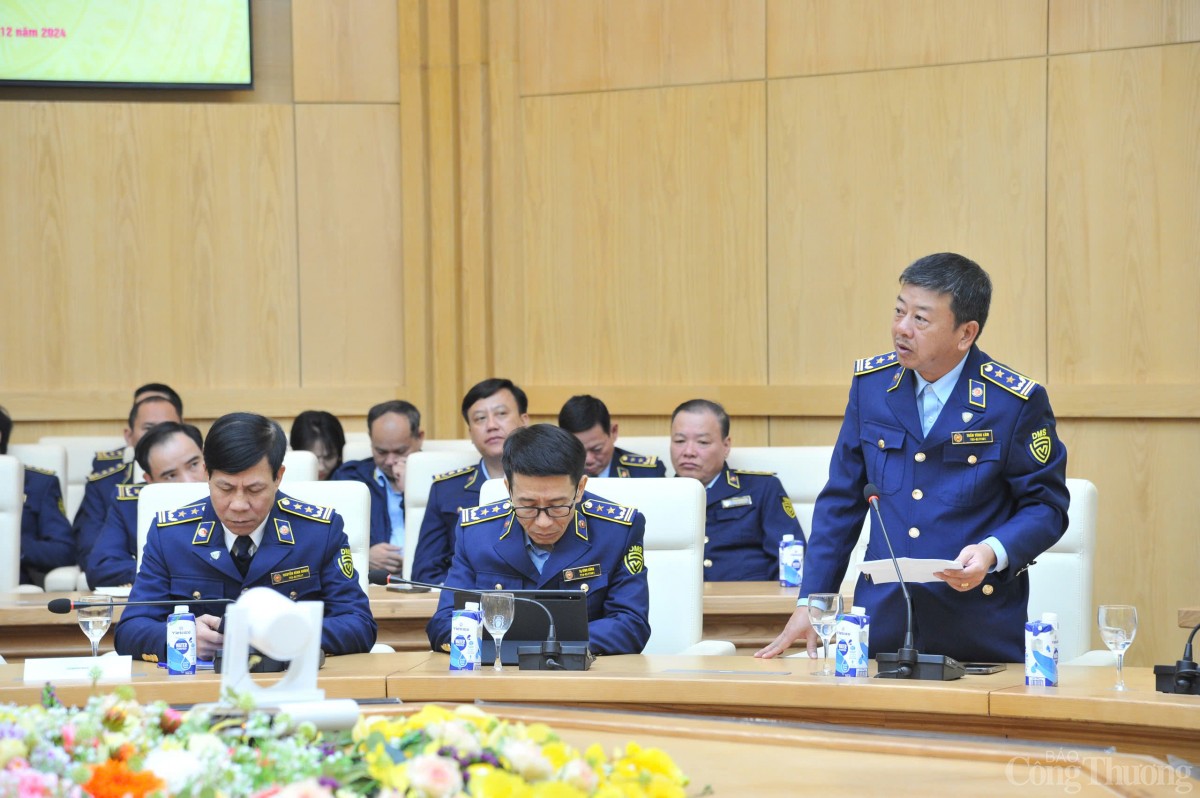 Bộ trưởng Nguyễn Hồng Diên: Tuyệt đối không bỏ trống, làm gián đoạn hoạt động kiểm tra, kiểm soát thị trường