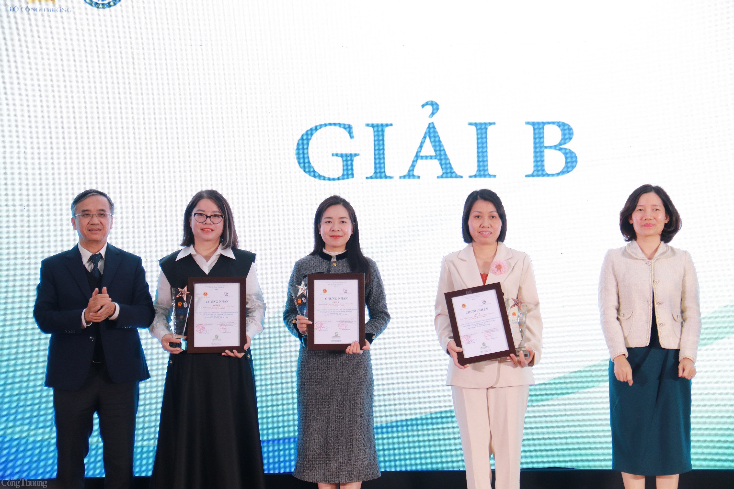 Báo Công Thương đoạt giải B báo chí tuyên truyền về sử dụng năng lượng tiết kiệm và hiệu quả 2024