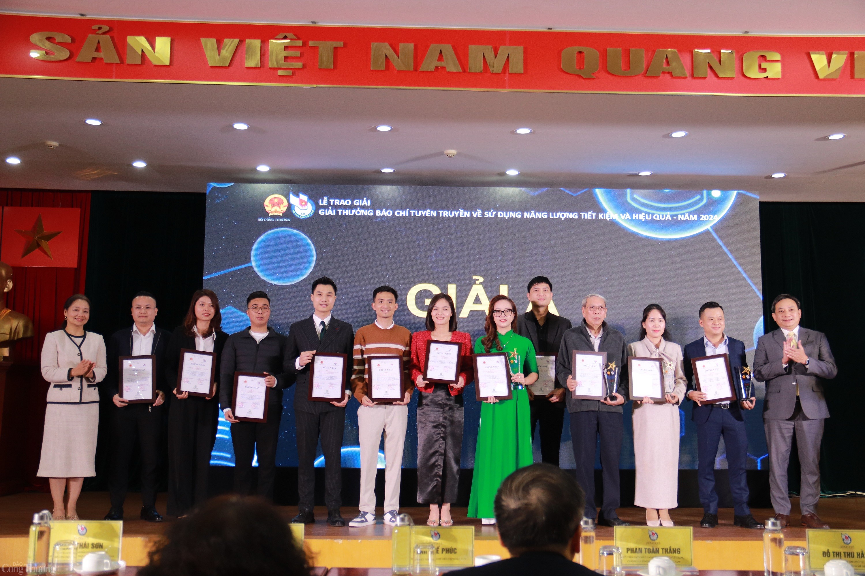 Báo Công Thương đoạt giải B báo chí tuyên truyền về sử dụng năng lượng tiết kiệm và hiệu quả 2024