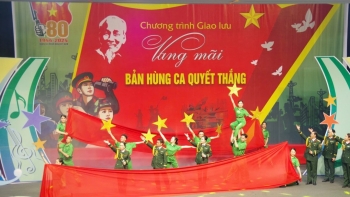 Quảng Nam: Giao lưu 'Vang mãi bản hùng ca quyết thắng'