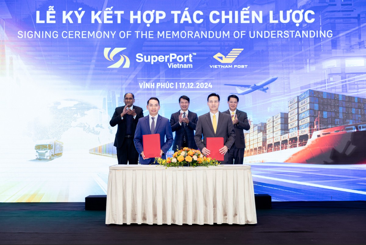 Ký kết hợp tác chiến lược, thúc đẩy sự phát triển ngành logistics Việt Nam Ký kết hợp tác chiến lược, thúc đẩy sự phát triển ngành logistics Việt Nam
