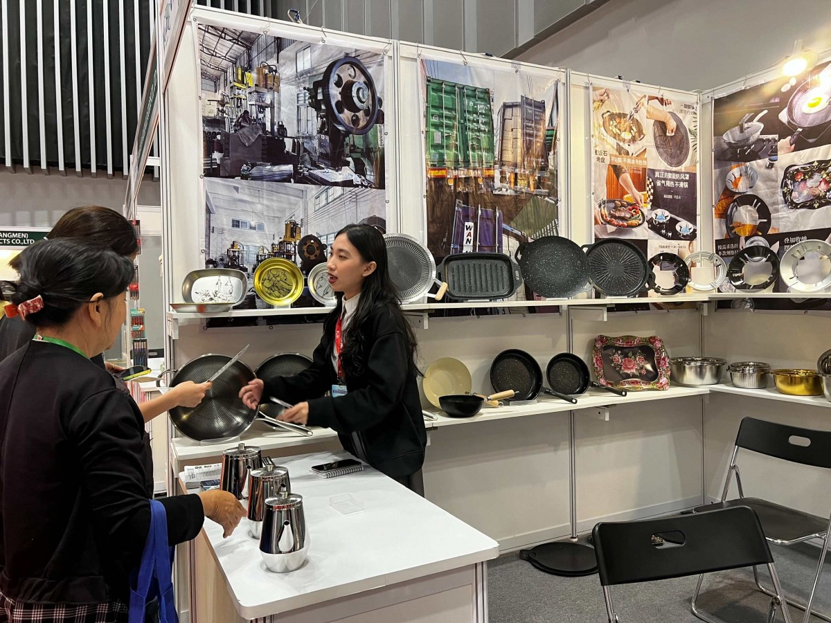 Hàng trăm doanh nghiệp tìm cơ hội phát triển tại chuỗi triển lãm IGHE và IBTE 2024 Hàng trăm doanh nghiệp tìm cơ hội phát triển tại chuỗi triển lãm IGHE và IBTE 2024