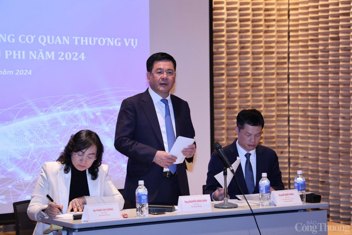 Bộ trưởng Nguyễn Hồng Diên chủ trì Hội nghị Tham tán thương mại khu vực châu Á - châu Phi năm 2024 Bộ trưởng Nguyễn Hồng Diên chủ trì Hội nghị Tham tán thương mại khu vực châu Á - châu Phi năm 2024