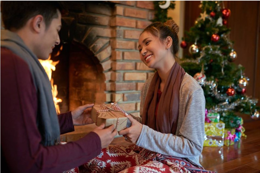 Gợi ý những món quà độc đáo nhất dành tặng người thương nhân dịp Noel Gợi ý những món quà độc đáo nhất dành tặng người thương nhân dịp Noel