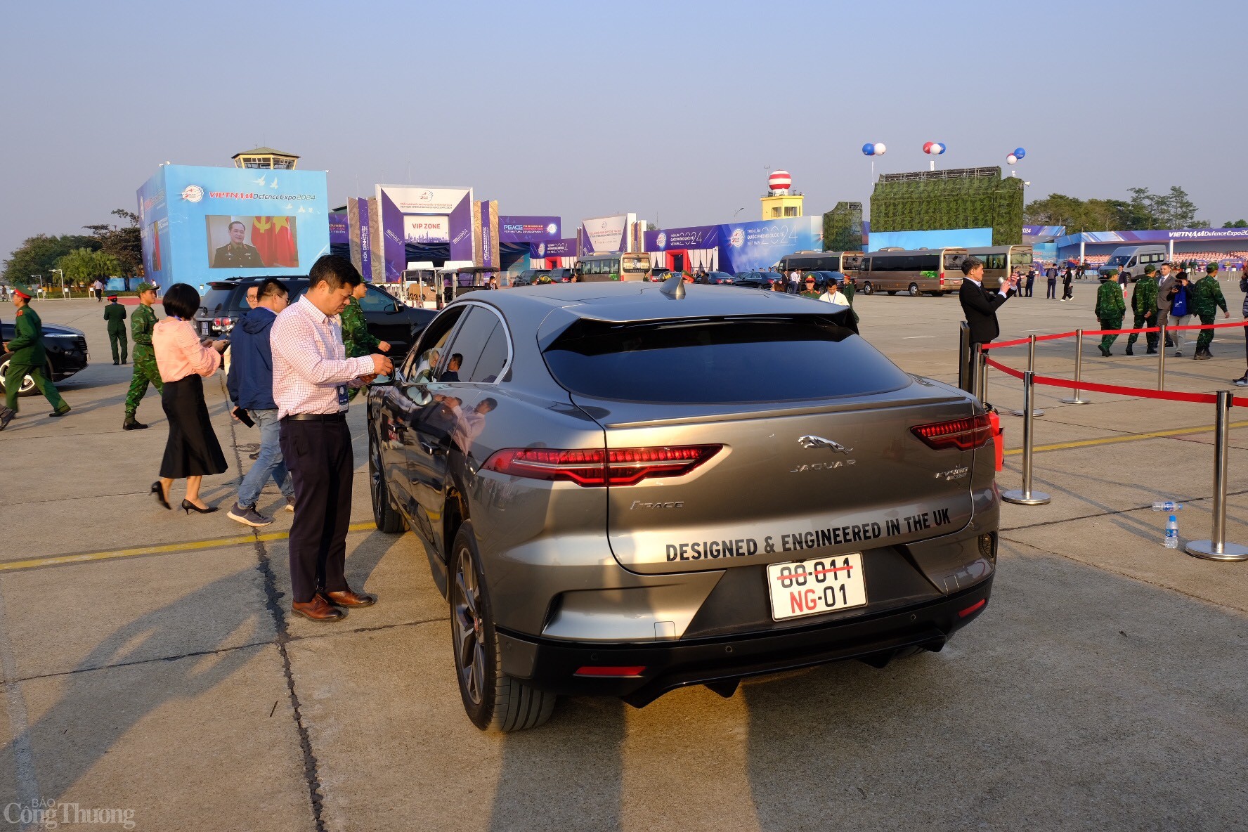 I-Pace có khả năng tăng tốc từ 0-100 km/h trong 4,8 giây và đạt tốc độ tối đa 200 km/h. Ảnh: Trần Đình I-Pace có khả năng tăng tốc từ 0-100 km/h trong 4,8 giây và đạt tốc độ tối đa 200 km/h. Ảnh: Trần Đình