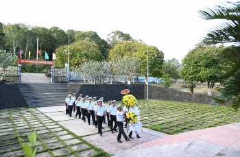 Bộ Tư lệnh Vùng 5 Hải quân: Nhiều hoạt động ý nghĩa nhân Ngày thành lập Quân đội nhân dân Việt Nam