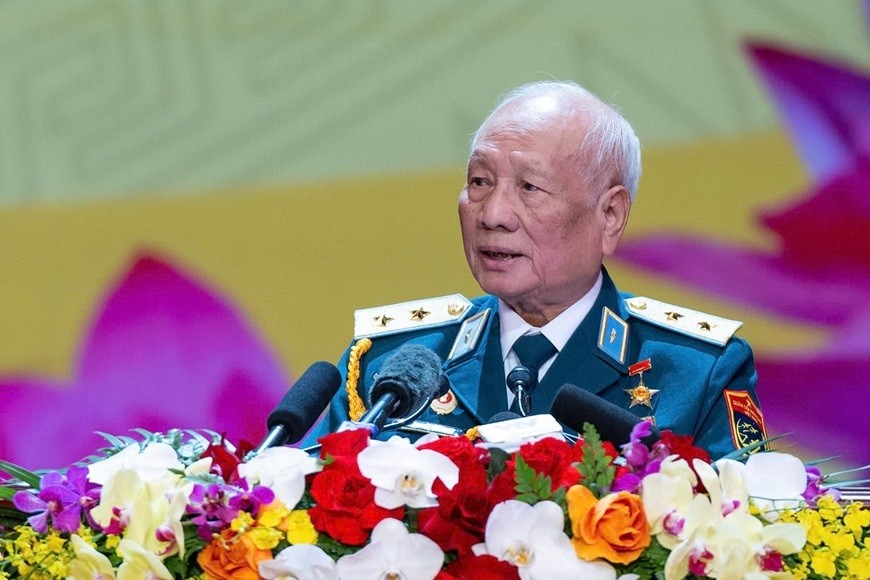 Đại diện cựu chiến binh Việt Nam, Trung tướng Nguyễn Văn Phiệt, Anh hùng Lực lượng vũ trang nhân dân, nguyên Phó tư lệnh về Chính trị, Quân chủng Phòng không-Không quân phát biểu Đại diện cựu chiến binh Việt Nam, Trung tướng Nguyễn Văn Phiệt, Anh hùng Lực lượng vũ trang nhân dân, nguyên Phó tư lệnh về Chính trị, Quân chủng Phòng không-Không quân phát biểu
