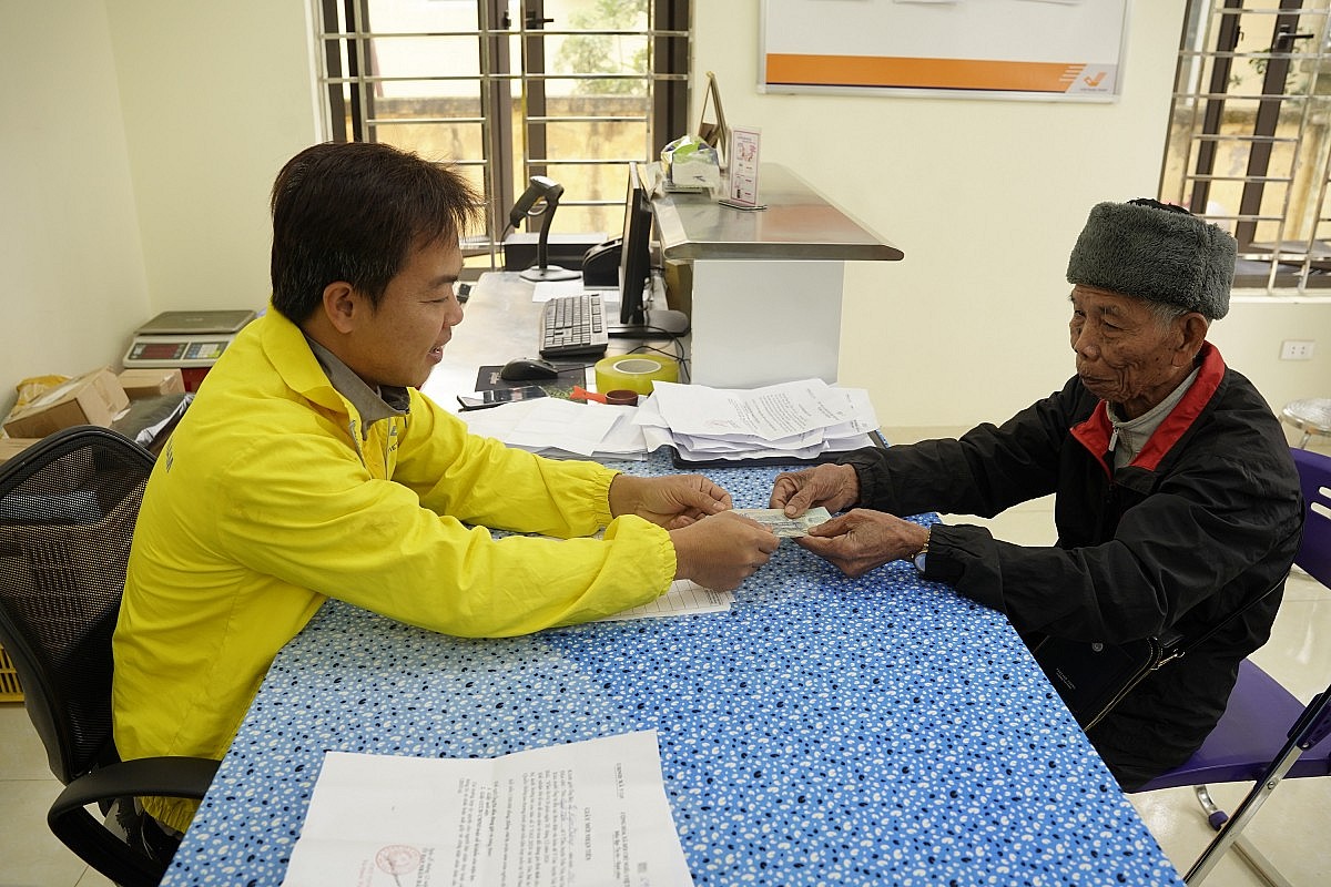 Hơn 10 tỷ đồng đến với người dân bị ảnh hưởng bởi bão Yagi trong tháng 12 Hơn 10 tỷ đồng đến với người dân bị ảnh hưởng bởi bão Yagi trong tháng 12