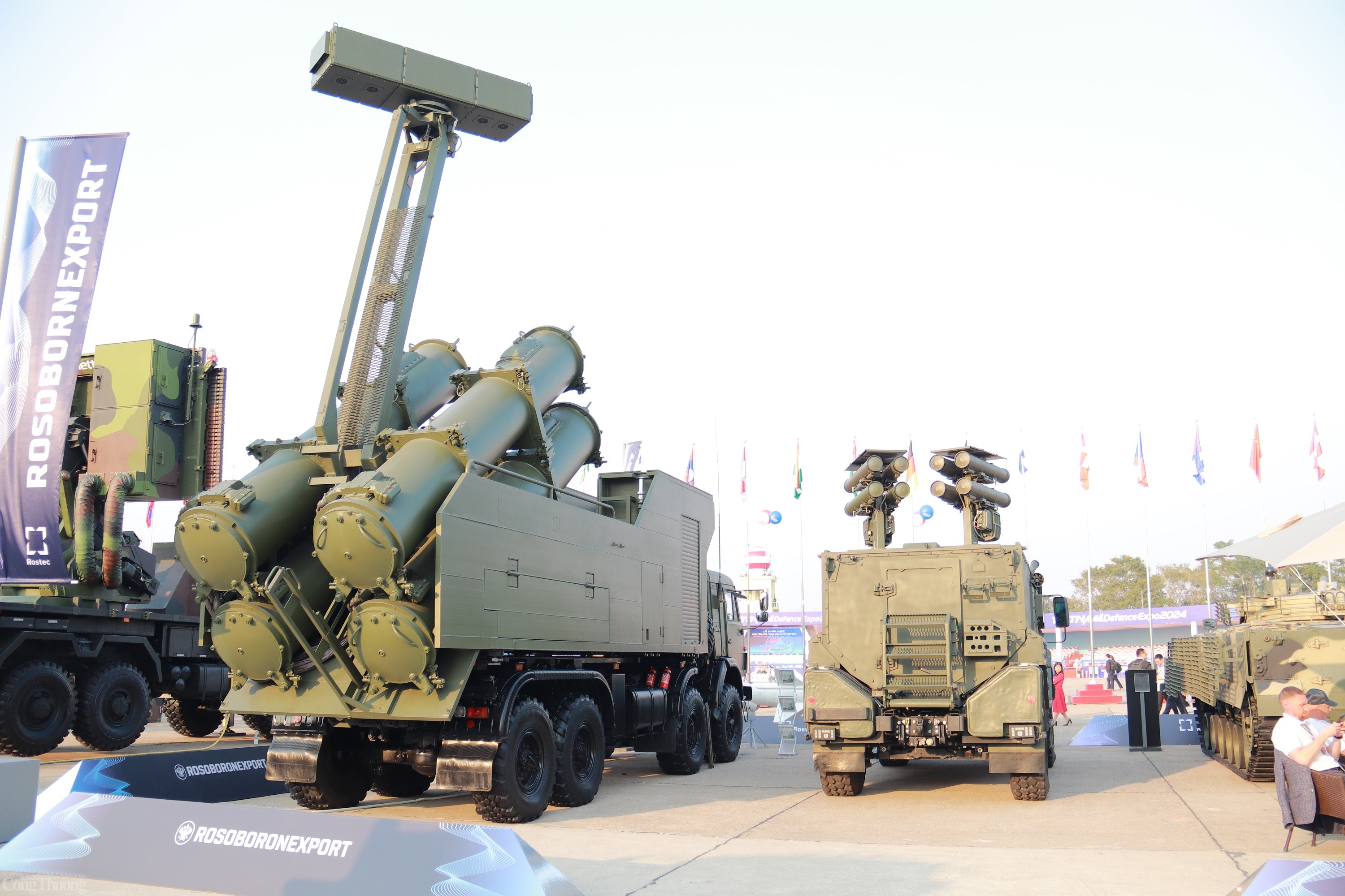 Có gì đặc biệt trong vũ khí lần đầu được Nga trưng bày ở nước ngoài