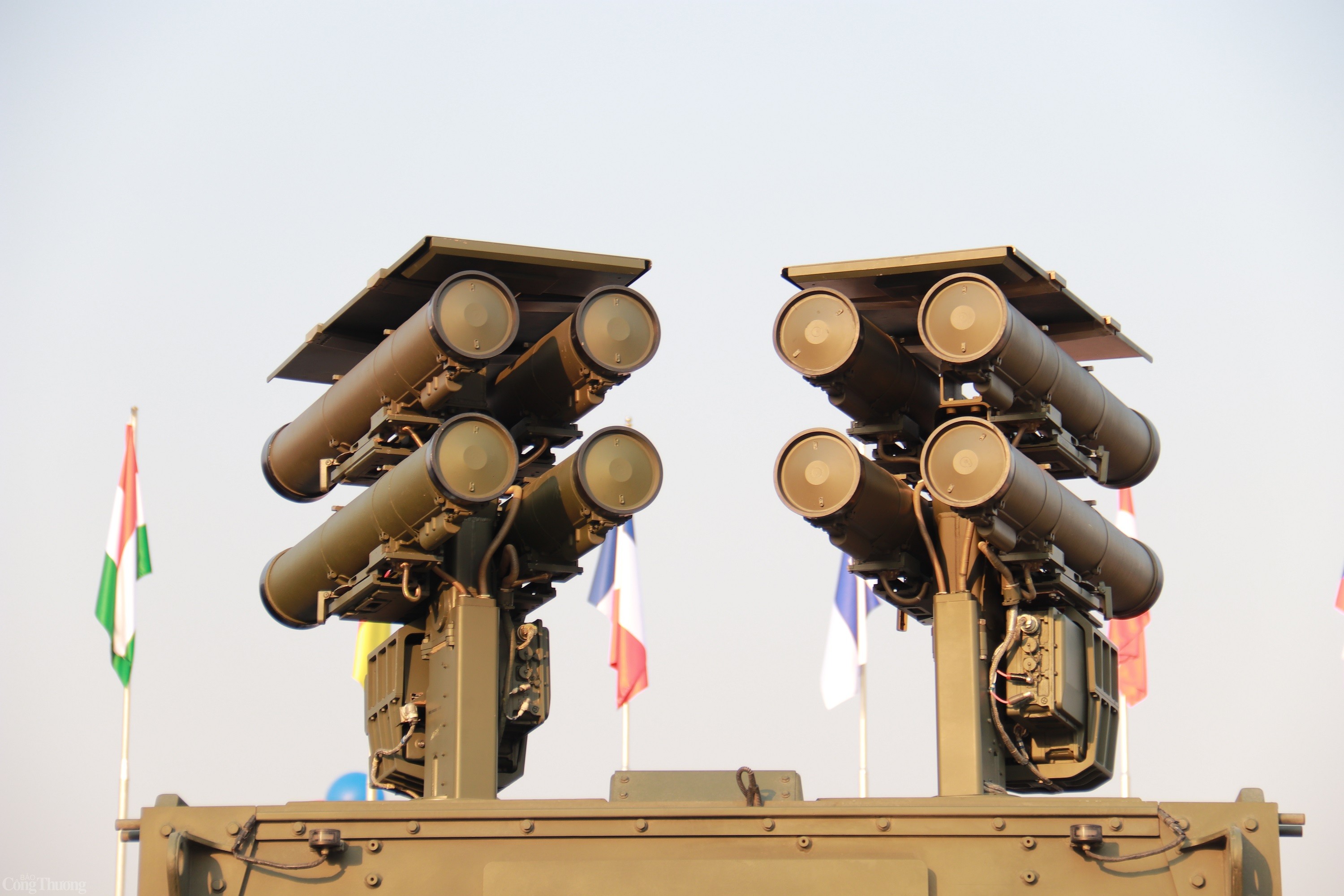 Có gì đặc biệt trong vũ khí lần đầu được Nga trưng bày ở nước ngoài