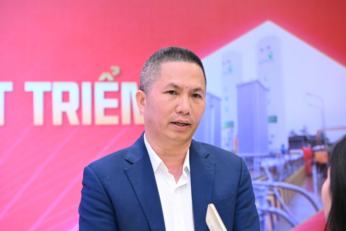 Ông Bùi Văn Tuấn – Tổng Giám đốc Công ty CP Vina Electric Corp Ông Bùi Văn Tuấn – Tổng Giám đốc Công ty CP Vina Electric Corp