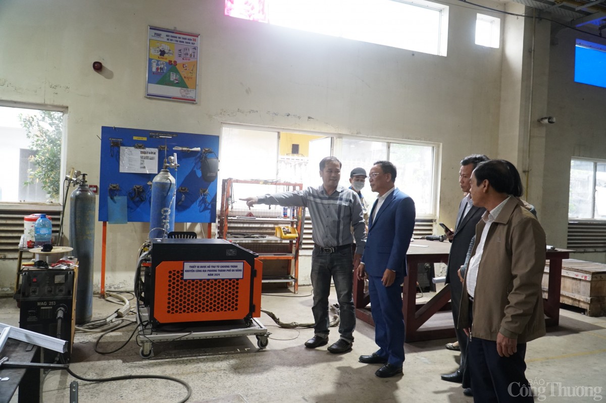 Thiết bị hàn 3 trong 1 tại công ty CP Điện Trường Giang từ nguồn hỗ trợ kinh phí khuyến công Đà Nẵng Thiết bị hàn 3 trong 1 tại công ty CP Điện Trường Giang từ nguồn hỗ trợ kinh phí khuyến công Đà Nẵng