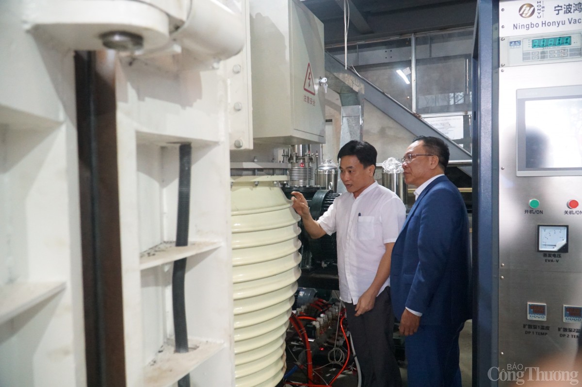 Dây chuyền xi mạ chân không PVD với tổng kinh phí lên tới hơn 6,626 tỷ đồng của công ty Inteltech Dây chuyền xi mạ chân không PVD với tổng kinh phí lên tới hơn 6,626 tỷ đồng của công ty Inteltech