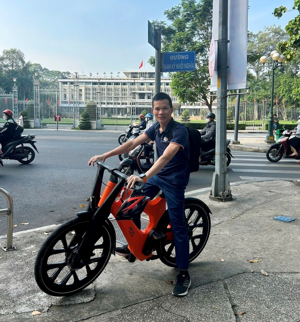 igus:bike gây ấn tượng đặc biệt bởi kiểu dáng và cấu thành từ vật liệu nhựa tái chế. igus:bike gây ấn tượng đặc biệt bởi kiểu dáng và cấu thành từ vật liệu nhựa tái chế.