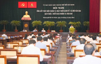 TP. Hồ Chí Minh: Sản xuất công nghiệp, thương mại, dịch vụ năm 2024 tăng trưởng cao