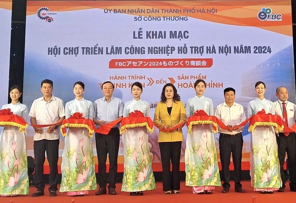 bai 8 Hội chợ triển lãm chuyên ngành về công nghiệp hỗ trợ năm 2024.jpg bai 8 Hội chợ triển lãm chuyên ngành về công nghiệp hỗ trợ năm 2024.jpg