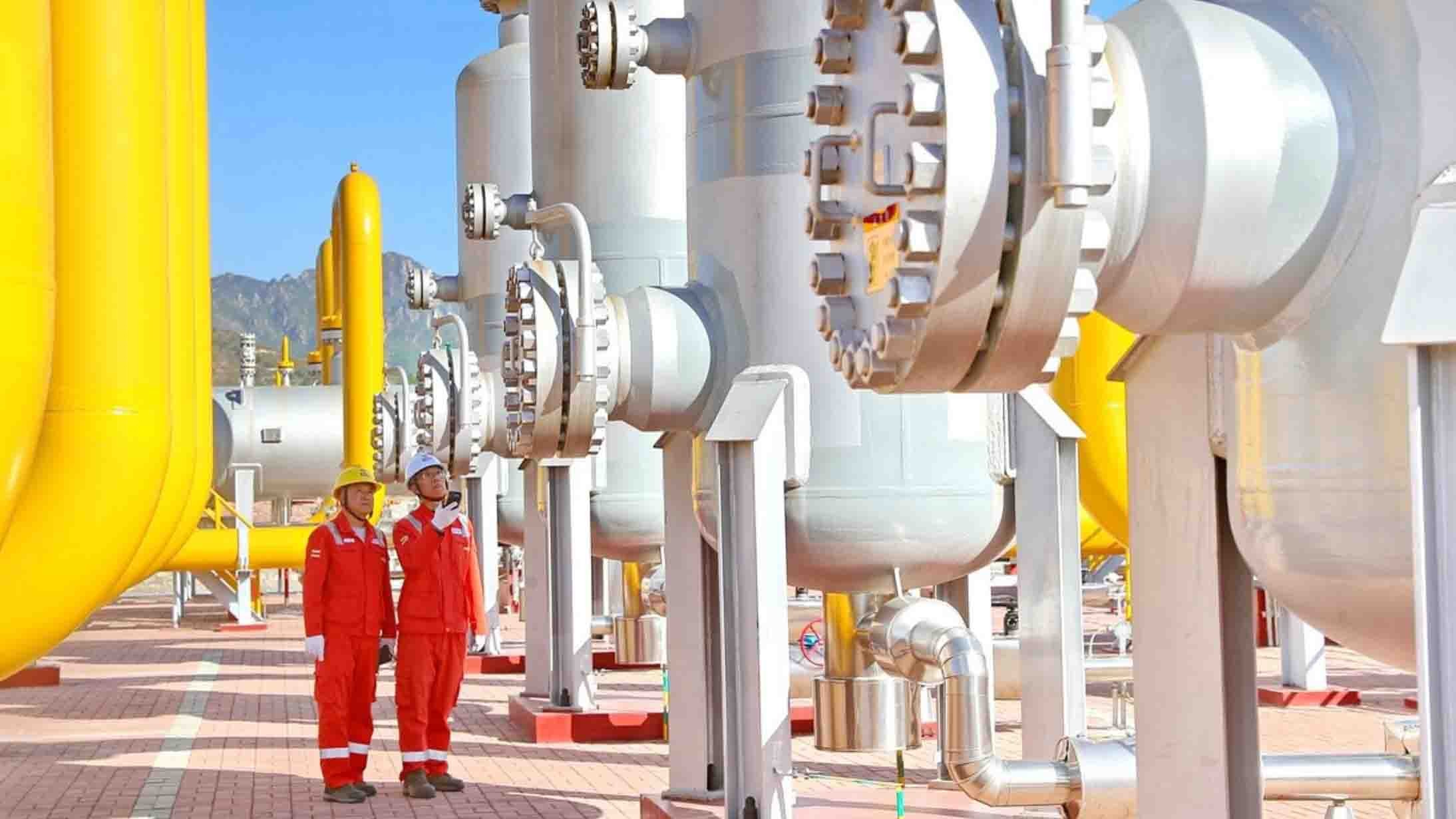 Nga đã bắt đầu phát triển một đường ống dẫn khí đốt mới tới Trung Quốc. Ảnh: RT Nga đã bắt đầu phát triển một đường ống dẫn khí đốt mới tới Trung Quốc. Ảnh: RT