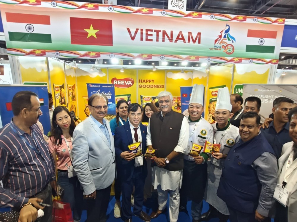 Thương vụ Việt Nam tại Ấn Độ đã tổ chức khu gian hàng quảng bá sản phẩm, Lễ hội Ẩm thực Việt Nam tại Triển lãm IHE 2024 (từ ngày 3-6/8/2024). Thương vụ Việt Nam tại Ấn Độ đã tổ chức khu gian hàng quảng bá sản phẩm, Lễ hội Ẩm thực Việt Nam tại Triển lãm IHE 2024 (từ ngày 3-6/8/2024).