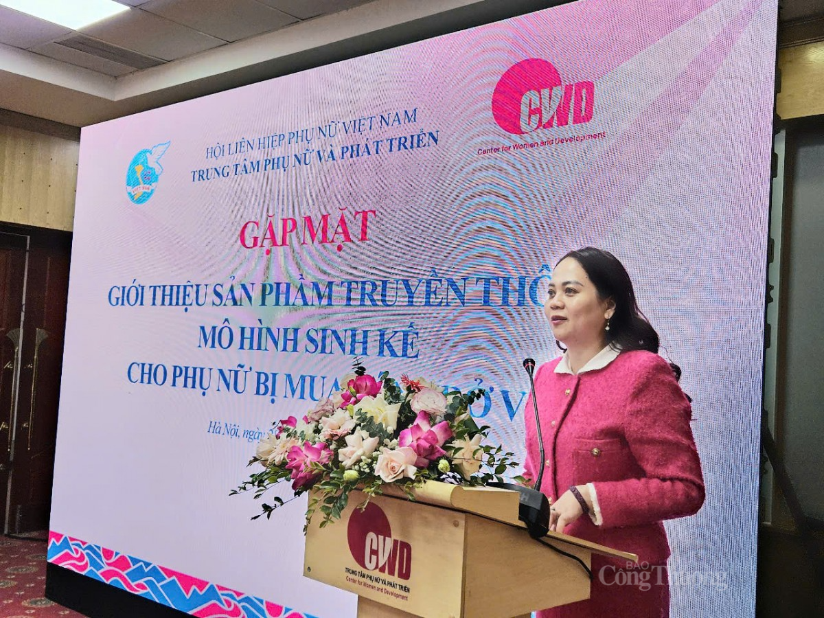 Bà Đặng Cẩm Tú – Giám đốc Trung tâm Vì sự Phát triển Phụ nữ Bắc Trung Bộ - Trung tâm Phụ nữ và Phát triển