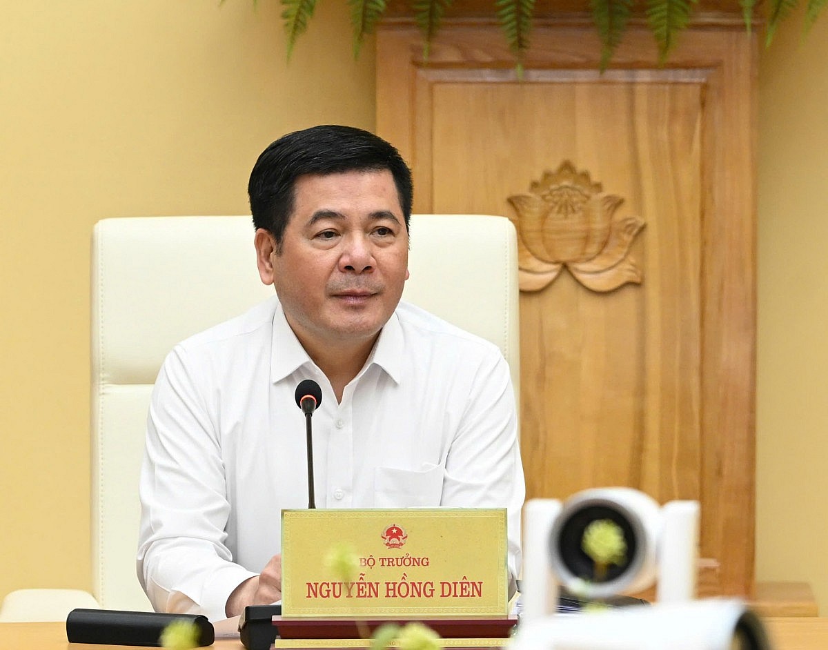 Bộ Công Thương họp rà soát Quy hoạch điện VIII Bộ Công Thương họp rà soát Quy hoạch điện VIII