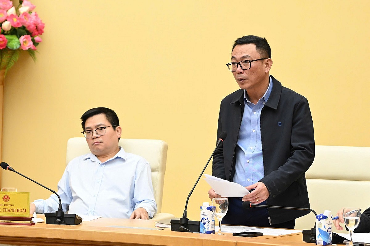 Bộ Công Thương họp rà soát Quy hoạch điện VIII Bộ Công Thương họp rà soát Quy hoạch điện VIII