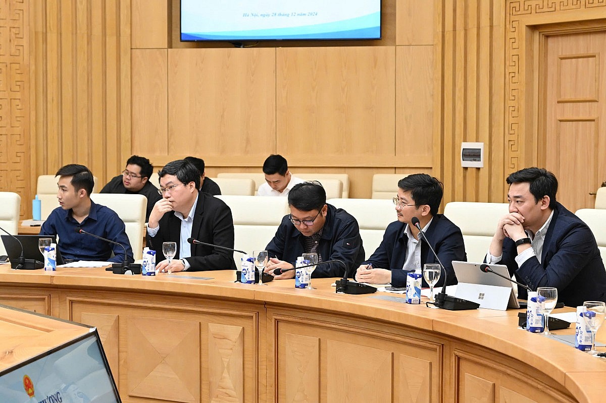 Bộ Công Thương họp rà soát Quy hoạch điện VIII Bộ Công Thương họp rà soát Quy hoạch điện VIII