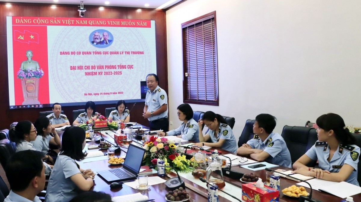 Đưa Nghị quyết 35-NQ/TW ngày càng đi vào chiều sâu và thực Đưa Nghị quyết 35-NQ/TW ngày càng đi vào chiều sâu và thực